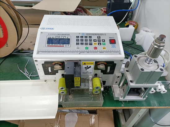 全自動功能電腦剝線機